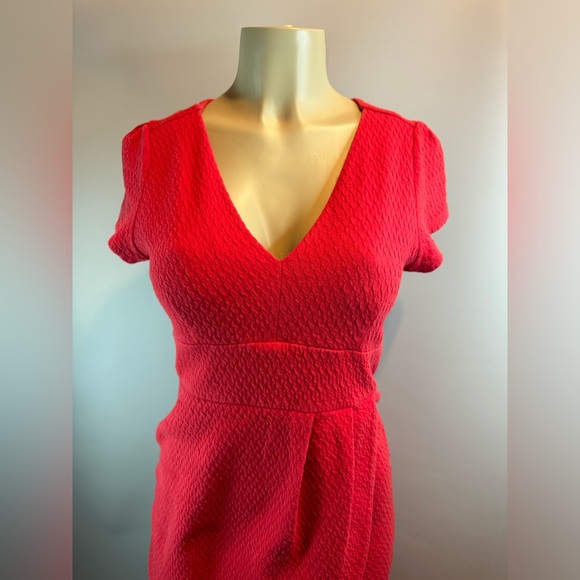 Maeve Anthropologie Splitshade Red Textured Knit Tulip Sheath Dress Size Medium - Picture 9 of 15